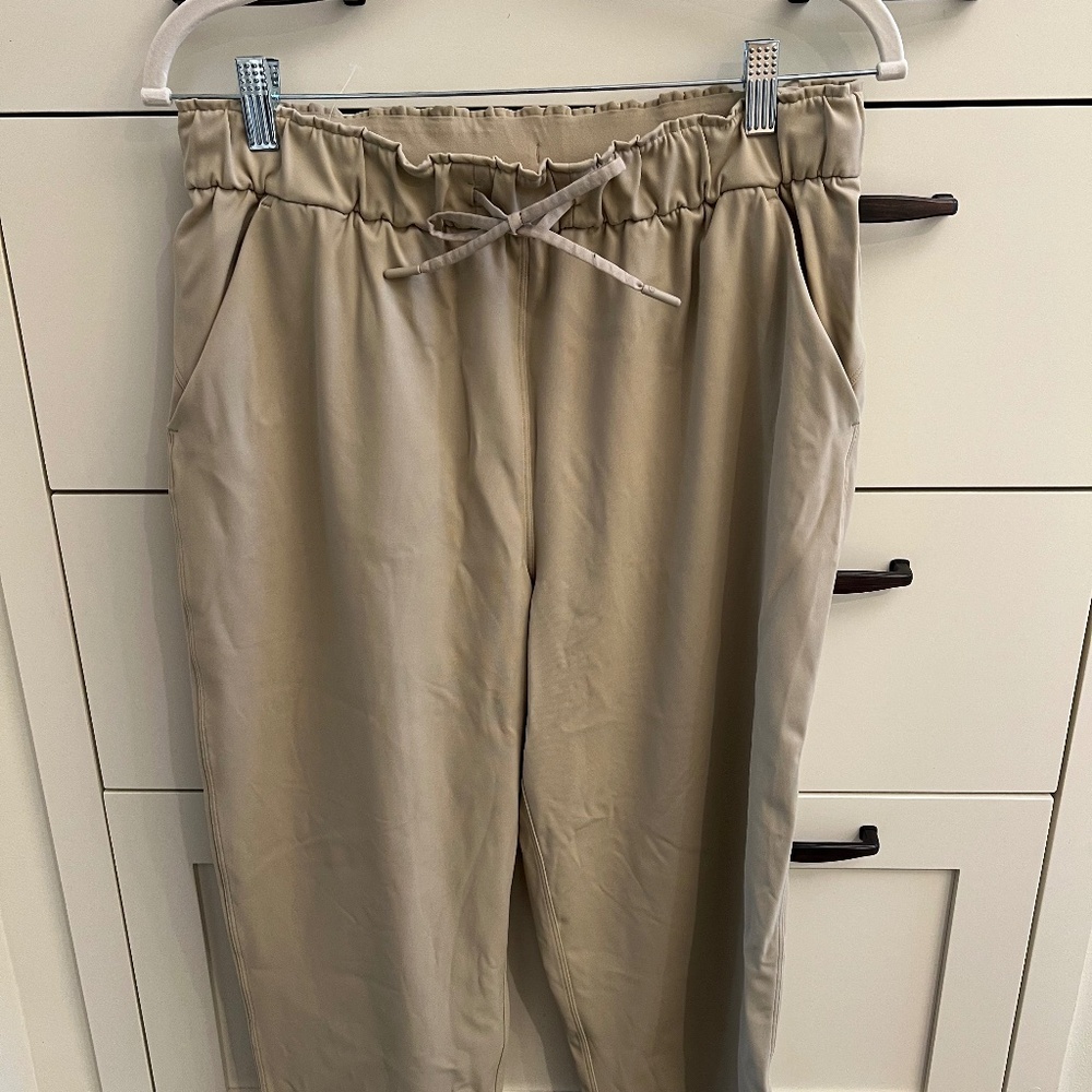 Lululemon Luxtreme Straight Leg Pants, Tan, Size 10, Like New!